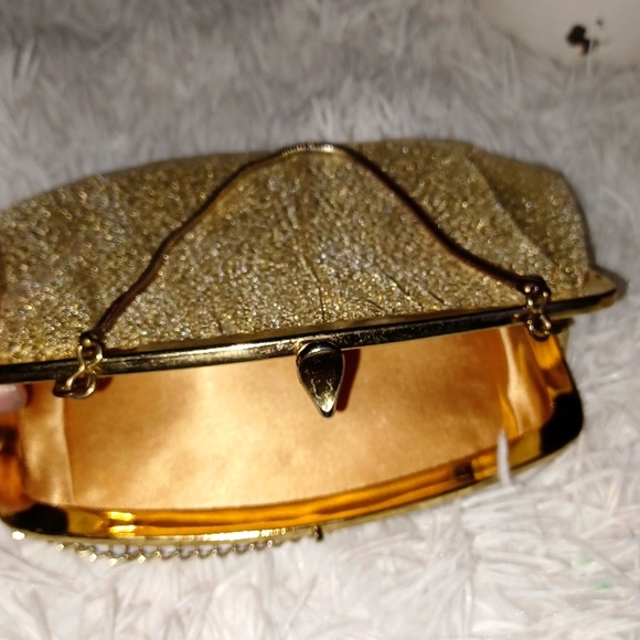 Vtg Gold wristlet - Picture 5 of 5